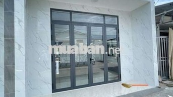 Nhà mới 100% 2 phòng có sân trước sau Gần Đh Tây Đô