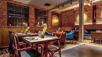 Bán tòa nhà mặt tiền 7 Ngô Văn Năm , Q 1. - Diện tích: 6.8 x 30m