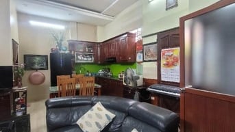 BÁN NHÀ NGUYỄN KHÁNH TOÀN– KINH DOANH SẦM UẤT–76m2– SIÊU HIẾM 12.9 tỷ 