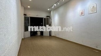 Cho thuê nhà hẻm víp Lê Quang Định 4x18m 3 lầu 5pn giá 24 triệu