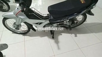 Xe tình trạng mới từ trong ra ngoài
