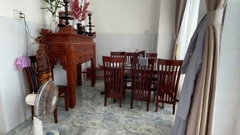 Bán nhà đẹp-DT68m2(5x14M)-2TẦNG-3PN-Điện biên Phủ-Nha Trang-Chỉ 3ty6 