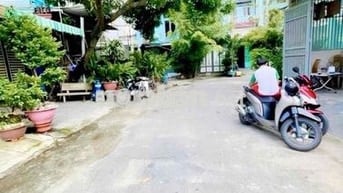 NHÀ 1/ SÁT MẶT TIỀN, HXH -NHÀ 2TÂNG-GẦN ĐẦM SEN-50M2-5.xTY