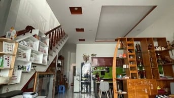 Bán nhà đẹp-DT68m2(5x14M)-2TẦNG-3PN-Điện biên Phủ-Nha Trang-Chỉ 3ty6 