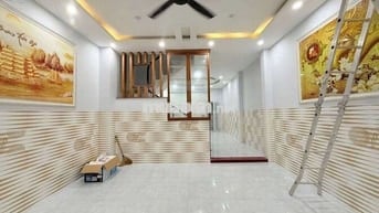 NHÀ ĐẸP MỚI KENG GẦN NGÃ TƯ GA, 5*20, TRỆT, 2 LẦU, 4PN, SÂN XE HƠI