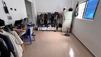 Cần pass phòng 443/91 Lê Văn sỹ giá 4tr , có máy lạnh