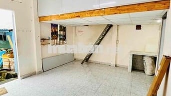 CHO THUÊ NHÀ - 1 TRỆT 1 GÁC LỬNG - DỌN VÀO Ở NGAY - GẦN CHỢ BÀ CHIỄU