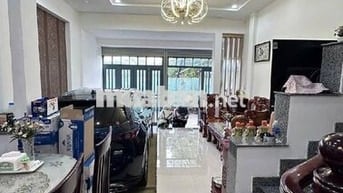Nhà Phố 4 Tầng Huỳnh Tấn Phát Q7 – Xe Hơi Vào Tận Nhà – SHR  – 7,8 Tỷ