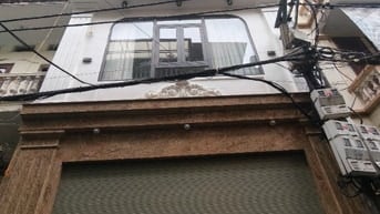 DO NHU CẦU ĐỊNH CƯ NÊN CẦN BÁN GẤP CĂN 7 TẦNG FULL NỘI THẤT 