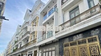Bán nhà 4 tầng trung tâm Bình Tân, khu đồng bộ, chỉ 5,3T còn TL