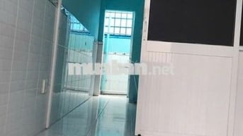 Nhà 1 lầu đúc, mới xây mới, Dt đất: 22m2, 2PN, 2WC, hẻm  2m Hậu Giang