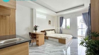 Căn Hộ Ban Công Gần ĐH Văn Lang Có Full NT Phù Hợp Ở Từ 2-3 Bạn