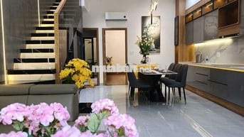 🏡  nhà 3 tầng hiện đại – kiệt ô tô 5m Nguyễn Lương Bằng, Liên Chiểu
✨