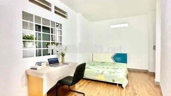 CĂN HỘ 1 PHÒNG NGỦ TÁCH BẾP FULL NỘI THẤT- FREE XE- THOÁNG- AN NINH