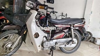Xe dream cỏ cho anh em dân lao động HSSV