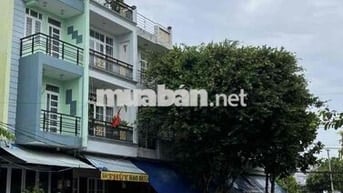 Bán nhà nát, MT Đường Số 23 Bình Phú, DT 4x18, Tiện xây mới, 14 tỷ TL