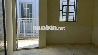Bán Nhà 2 phòng ngủ, đất Thổ Cư, có số nhà rồi.