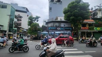 Góc 2MT Hồng Hà - Yên Thế Q.Tân Bình, Cn 104m2, 3 Tầng, HĐT 75tr/th