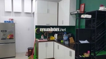 Nhà 3 tầng rất đẹp, 4m x 11m, 2PN,3WC, FULL nội thất,hẻm 5m Phạm V Chí