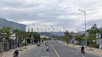 -- Bán đất  mặt tiền Phong Châu sát khu TĐC ĐẤT LÀNH ~ 33tr/m2