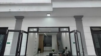 CHÍNH CHỦ BỂ NỢ BÁN NGỘP NHÀ 1 TRỆT 1 LẦU DIỆN TÍCH: (4x11) GIÁ 385 TR