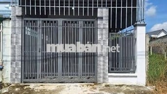 Bán gấp căn nhà ở gần Ql22 , Phước Thạnh , Củ Chi 134m2 SHR giá 810tr