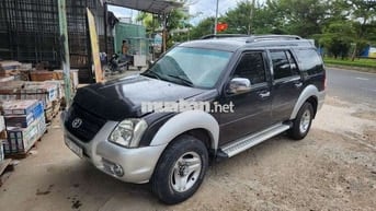 Kiểu dáng Toyota Prado siêu rộng giá rẻ