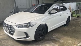 Hyundai Elantra 2017 1.6 MT - 97000 km