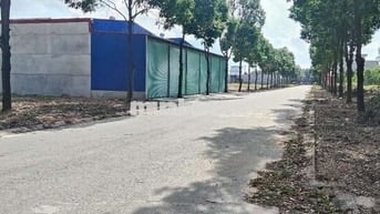 Đất ngay chợ kcn Bàu bàng, DT 150m2, full thổ, sổ sẵn,sát bên KCN