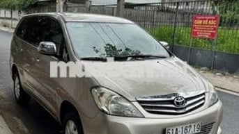 Toyota Innova 2011 V đi kĩ