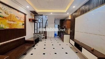 BÁN NHÀ PHỐ XỐM 31m2 GIÁ HƠN 5 TỶ