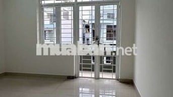 NHÀ MỚI BÌNH LỢI, 3LẦU 5PHÒNG LỚN ĐỀU CÓ CỬA SỔ BANCOL CHỈ 21TR/THÁNG