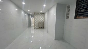 Cần tiền bán gấp nhà hẻm 2// P.Vườn Lài, diện tích:41.9 m2(3.25m x13m)