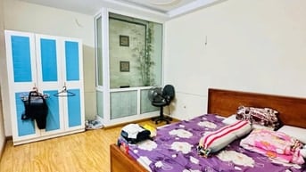 Bán nhà Nguyễn Chí Thanh, 4 tầng, phân lô, có vỉa hè, ô tô tránh. 
