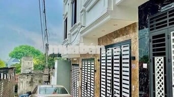 Nhà 4T*40m2 full nội thất- ngõ thông ô tô qua nhà-Gần QL6- Giá 3,1 tỷ