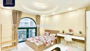 Căn Hộ Cao Cấp Full Nội Thất Cửa Sổ Thoáng Thang Máy Gần Lotte Quận 7
