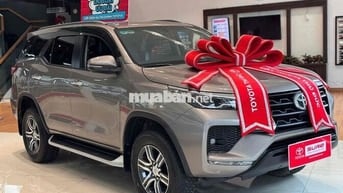 Fortuner Dầu Tự Động 2022-HT Vay 70%-Giá Còn Giảm