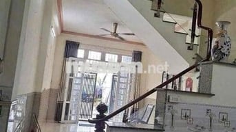 Cho thuê nhà gần chợ Tam Hà,p.Linh Đông 3 tầng hẻm xe hơi giá 11tr