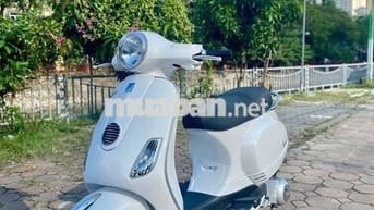 Vespa LX  ie 2011