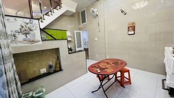 NHÀ MỚI ĐẸP- PHAN XÍCH LONG 2PN, 3WC, 14TR
