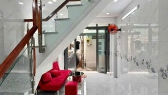 ✅BÁN NHÀ TRUNG TÂM Q7 CÁCH MẶT TIỀN HUỲNH TẤN PHÁT 40M