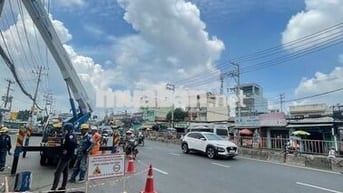 Bán đất 2MT HXH Né nhau- 160m2 công nhận đủ- Ngang 5m- QL13- 11.2 Tỷ