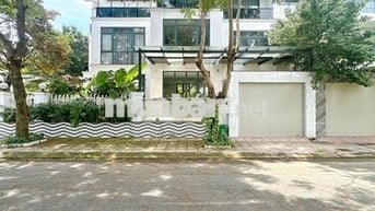 Biệt thự sân vườn 500m thoáng mát gần UBND Quận 12