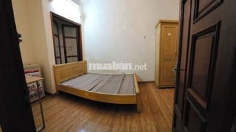 Phòng khép kín 20m2 Lạc Long Quân, Tây Hồ