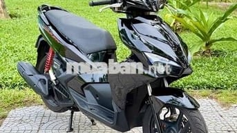 👉AIR BLADE 2017ful đen bóng bso 43 chính chủ,máy m