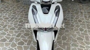 sh 150 abs 2018 màu trắng