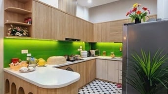 Phân lô VIP Cầu Giấy- Ngõ ôtô tải tránh- Vỉa hè đá bóng- 50m2x5T 