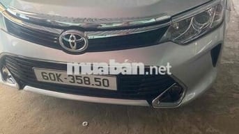 Toyota Camry 2015 - 95000 km 1 chu