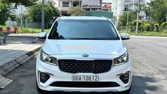 Kia Sedona 2019 2.2 DAT Luxury - 76000 km