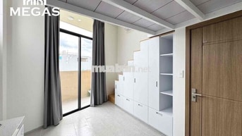 CHO THUÊ CĂN HỘ DUPLEX BAN CÔNG GIÁ SIÊU TỐT TẠI QUẬN PHÚ NHUẬN